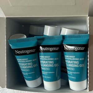 Box of 12 - Neutrogena Hydro Boost Hydrating Cleansing Gel | 0.5 fl oz - NEW